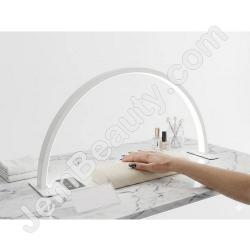  GND Crescent LED Desk Lamp 